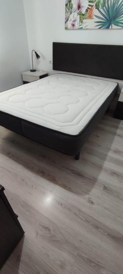Apartamento Ciudad Lineal Reciente Reforma Appartement Madrid Buitenkant foto